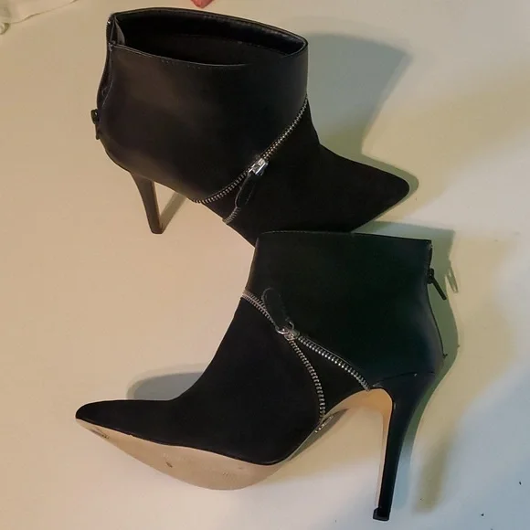 Rock & Republic | Shoes | Rock Republic Womans Black Zipper  display picture 3